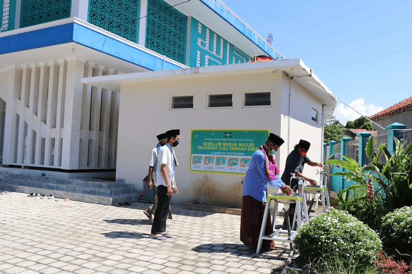 Tempat Cuci Tangan di Sekitar Masjid