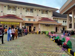 Antrian Vaksinasi NU Cilacap