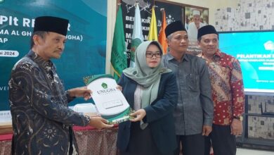 Umi Zulfa Dr Plt Rektor Unugha