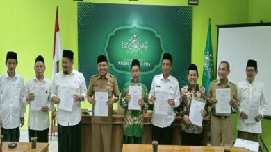 Lembaga PCNU Cilacap terima SK