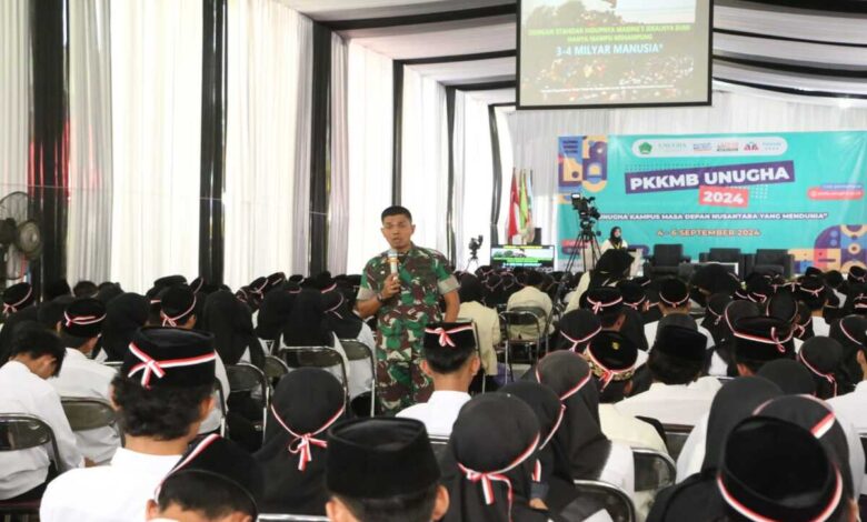 Dandim 0703/Cilacap Berikan Kuliah Umum Kepada Mahasiswa Unugha