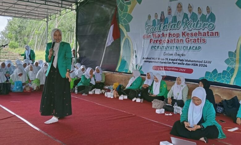 workshop kesehatan pc fatayat NUNCilacap ungkap pentingnya papsmear untuk cegah kanker serviks