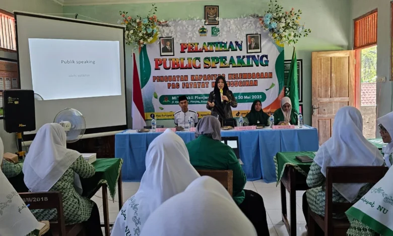 pac fatayat kesugihan gelar pelatihan public speaking