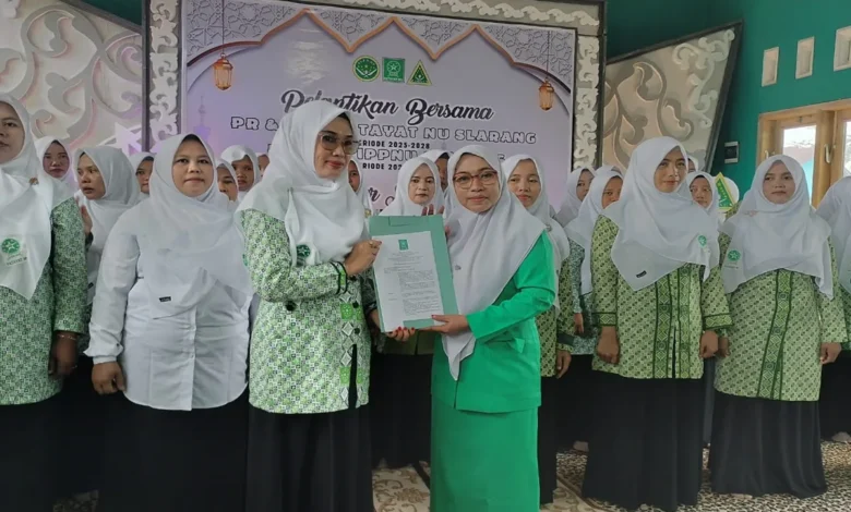 Pelantikan PR Fatayat NU Slarang bersama 8 PAR Fatayat NU se Desa Slarang