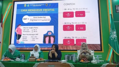 dr. Atingul Ma'rifah sampaikan tips cantik di usia emas