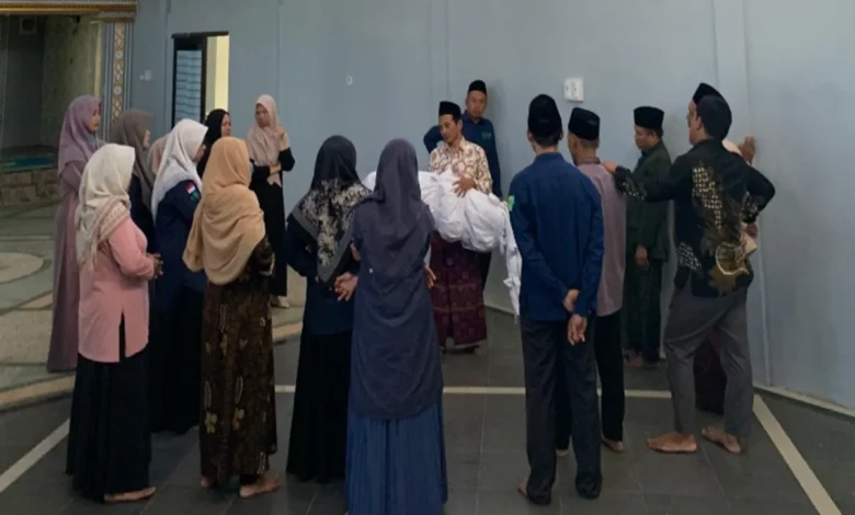 upzis MWCNU Kesugihan praktek pemulasaran jenazah