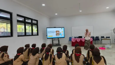 LPBINU Cilacap dampingi Pramuka SMA N 1 Patimuan pelatihan sulah limbah jlantah