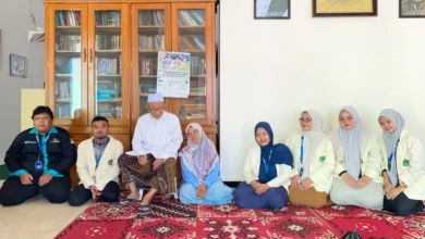 Rais PCNU Cilacap KH su'ada Adzkiya menyambut hangat kehadiran mahasiwa PPL Unugha dalam penggalian sejarah PCNU Cilacap
